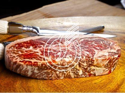 Entrecôte de boeuf coupe courte Wagyu Catégorie 6+